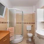 Gloria
